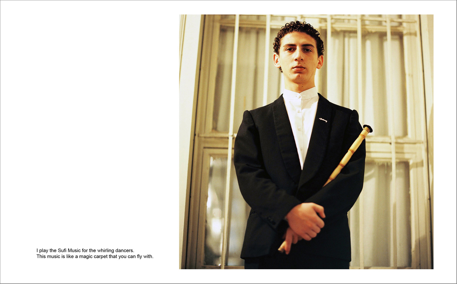 Photographs with the interview subtitles in Pera (Beyoglu) in Istanbul 80 x 100 cm