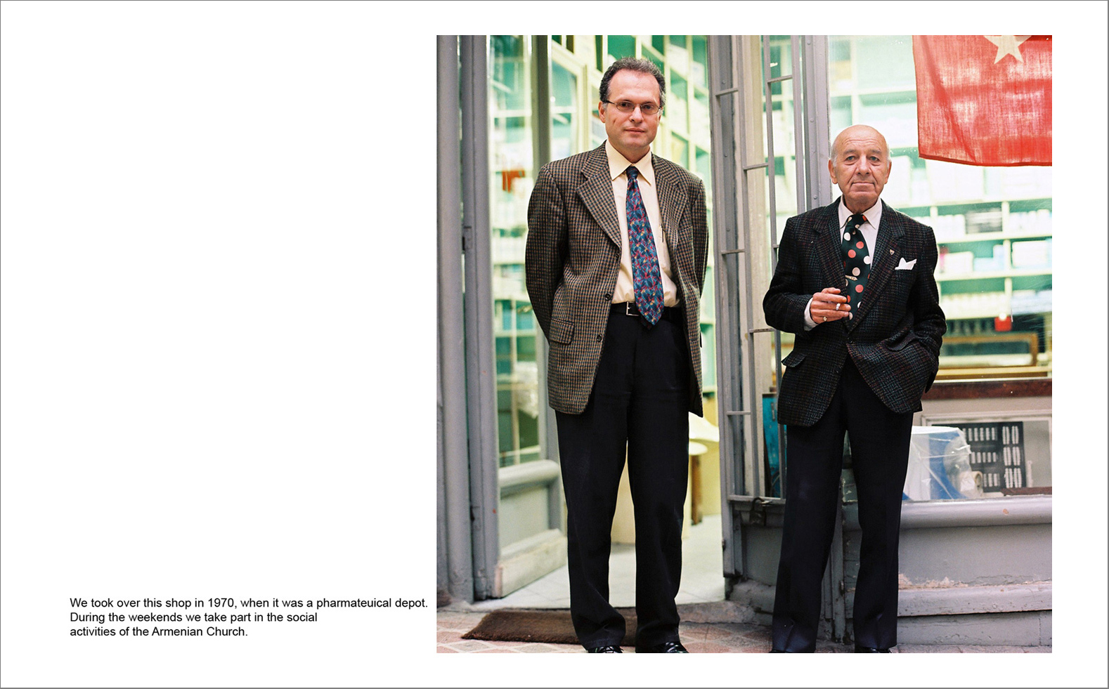 Photographs with the interview subtitles in Pera (Beyoglu) in Istanbul 80 x 100 cm