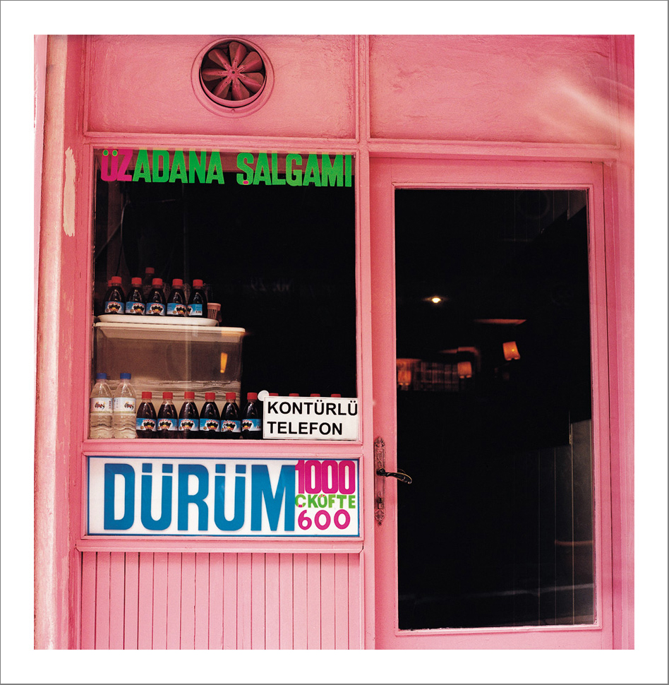 Photographs with the interview subtitles in Pera (Beyoglu) in Istanbul 80 x 100 cm