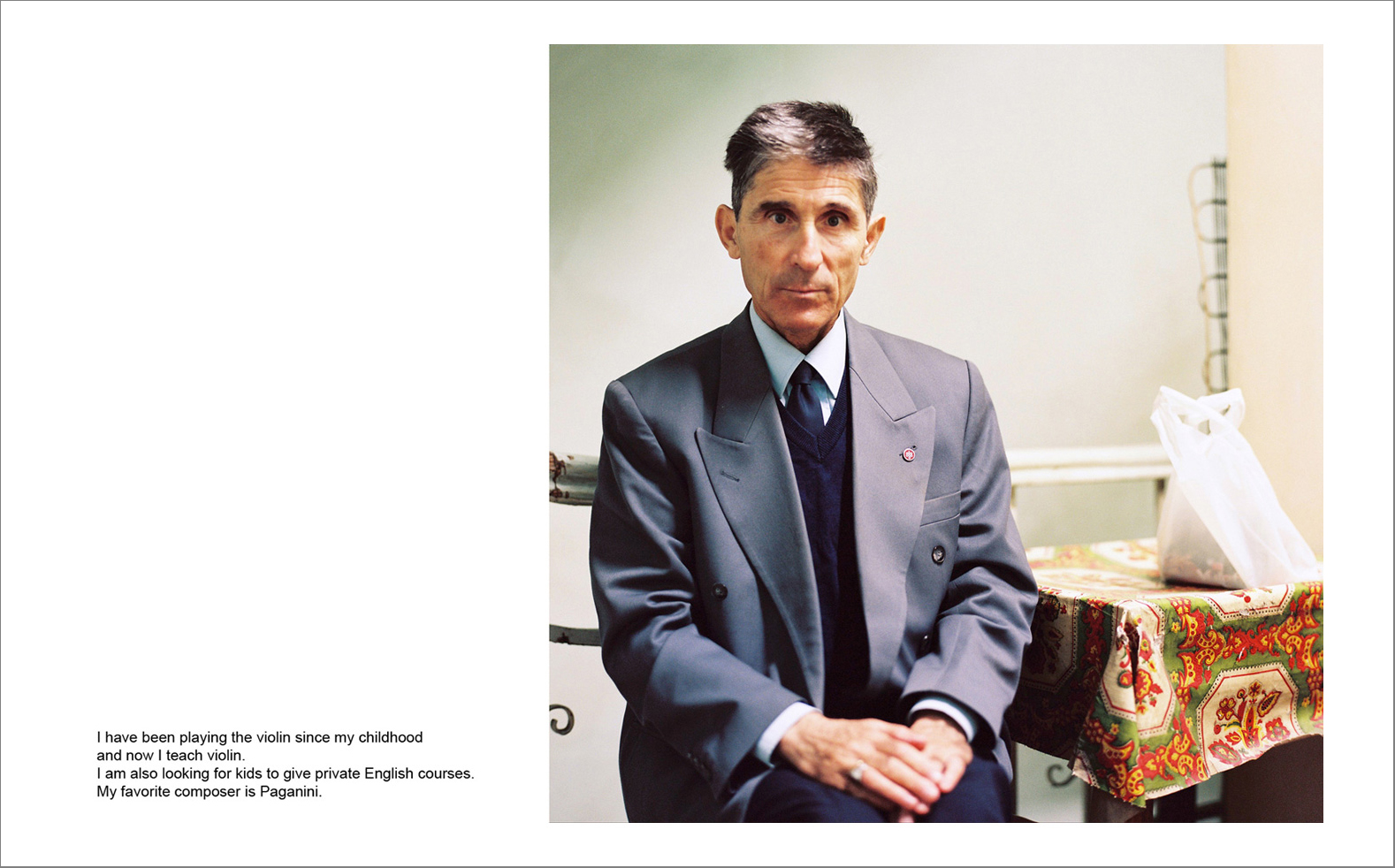 Photographs with the interview subtitles in Pera (Beyoglu) in Istanbul 80 x 100 cm