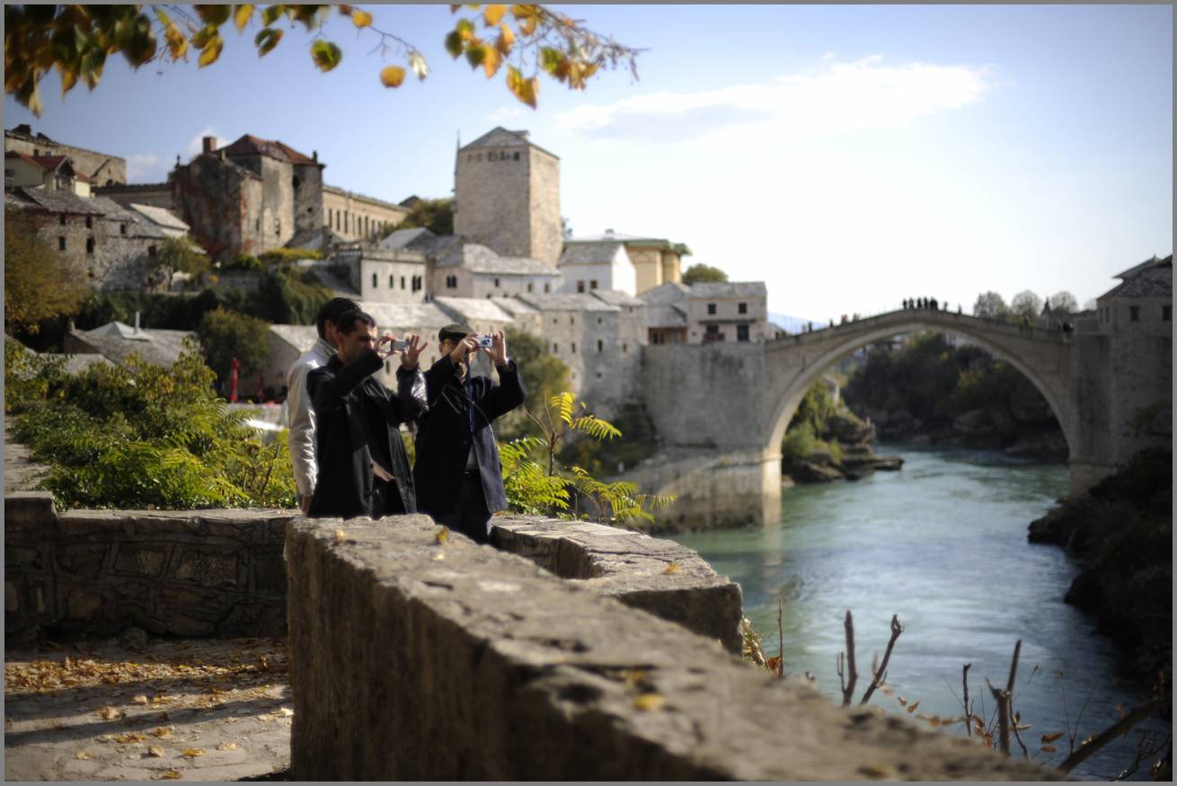 "Bosko and Amira's Story" - 45 x 60 cm Prints