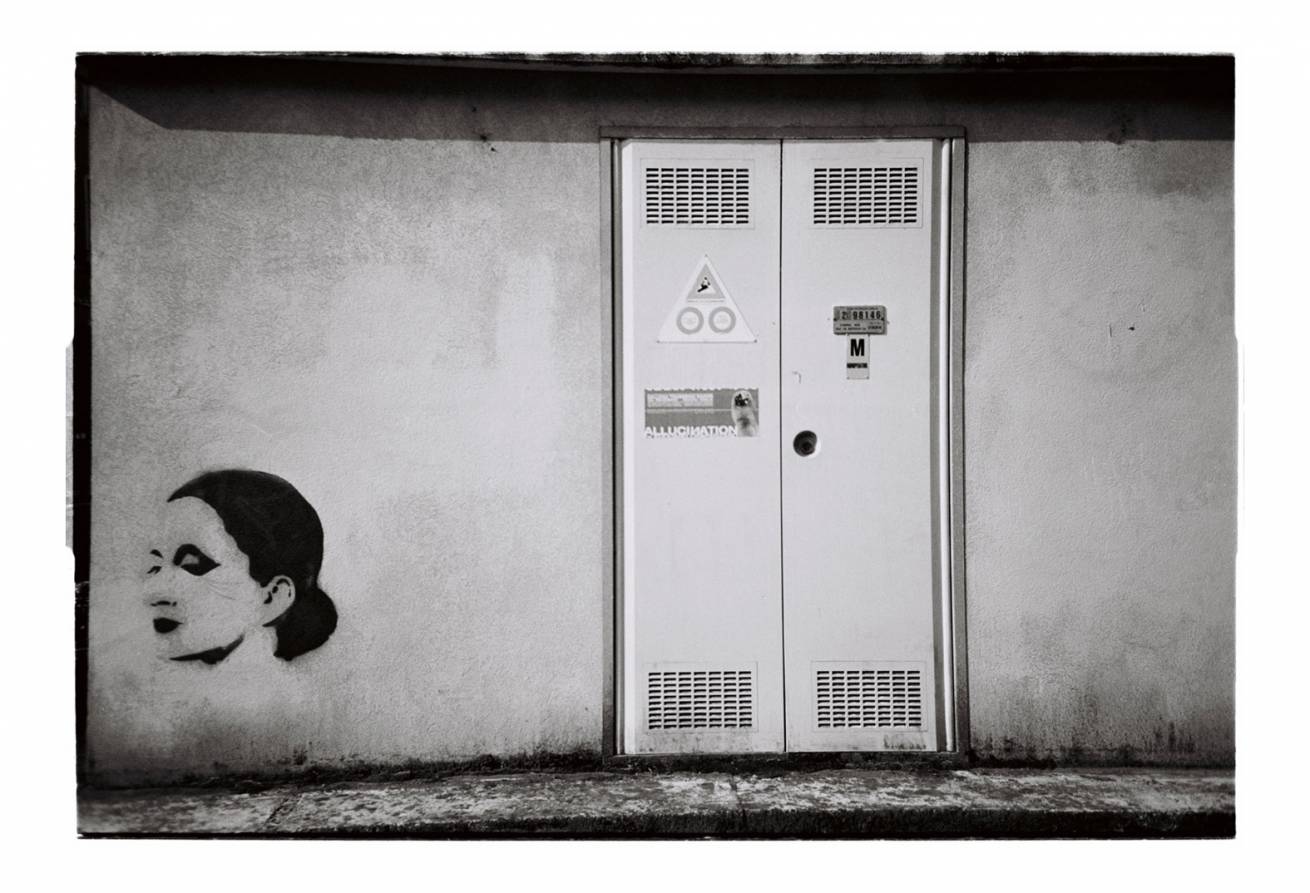 50 x 75 cm Pigment Ink Prints Portfolio - Edition of 5