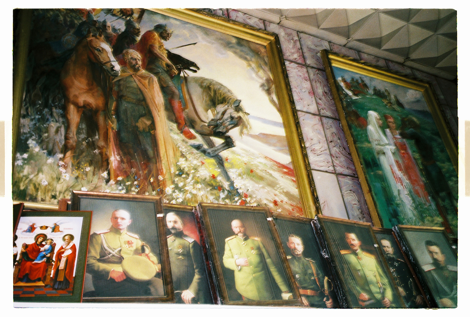 75 cm x 115 cm - Pigment Ink Prints Portfolio - Edition of 5