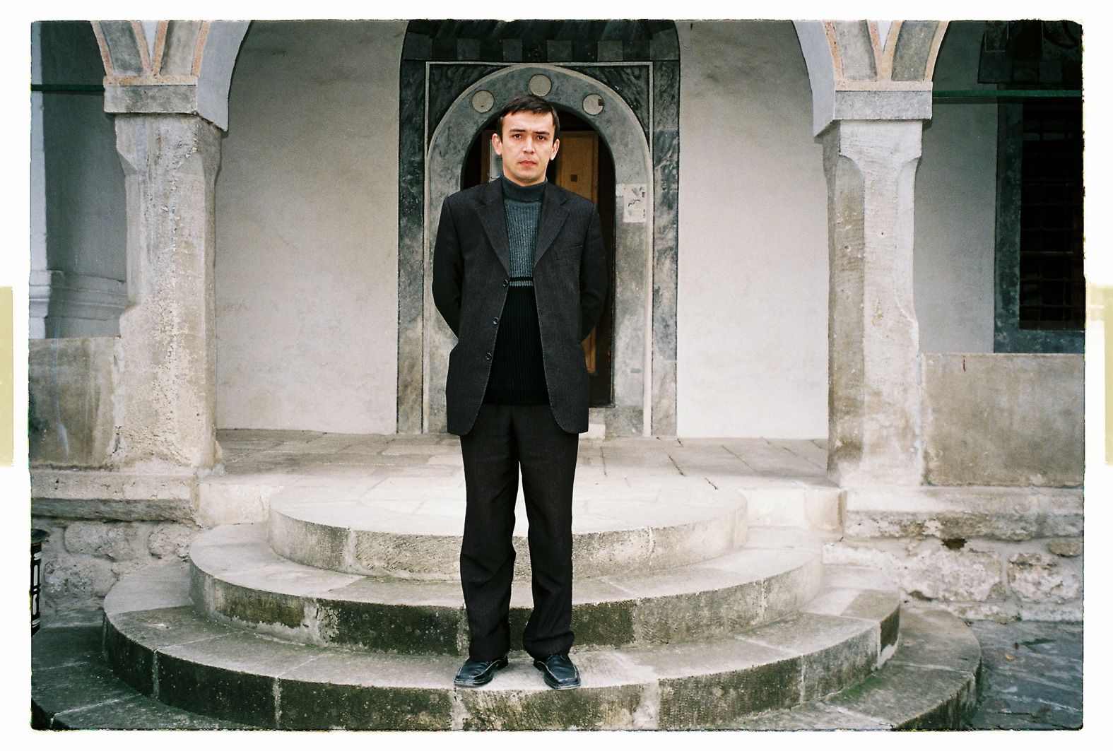 75 cm x 115 cm - Pigment Ink Prints Portfolio - Edition of 5