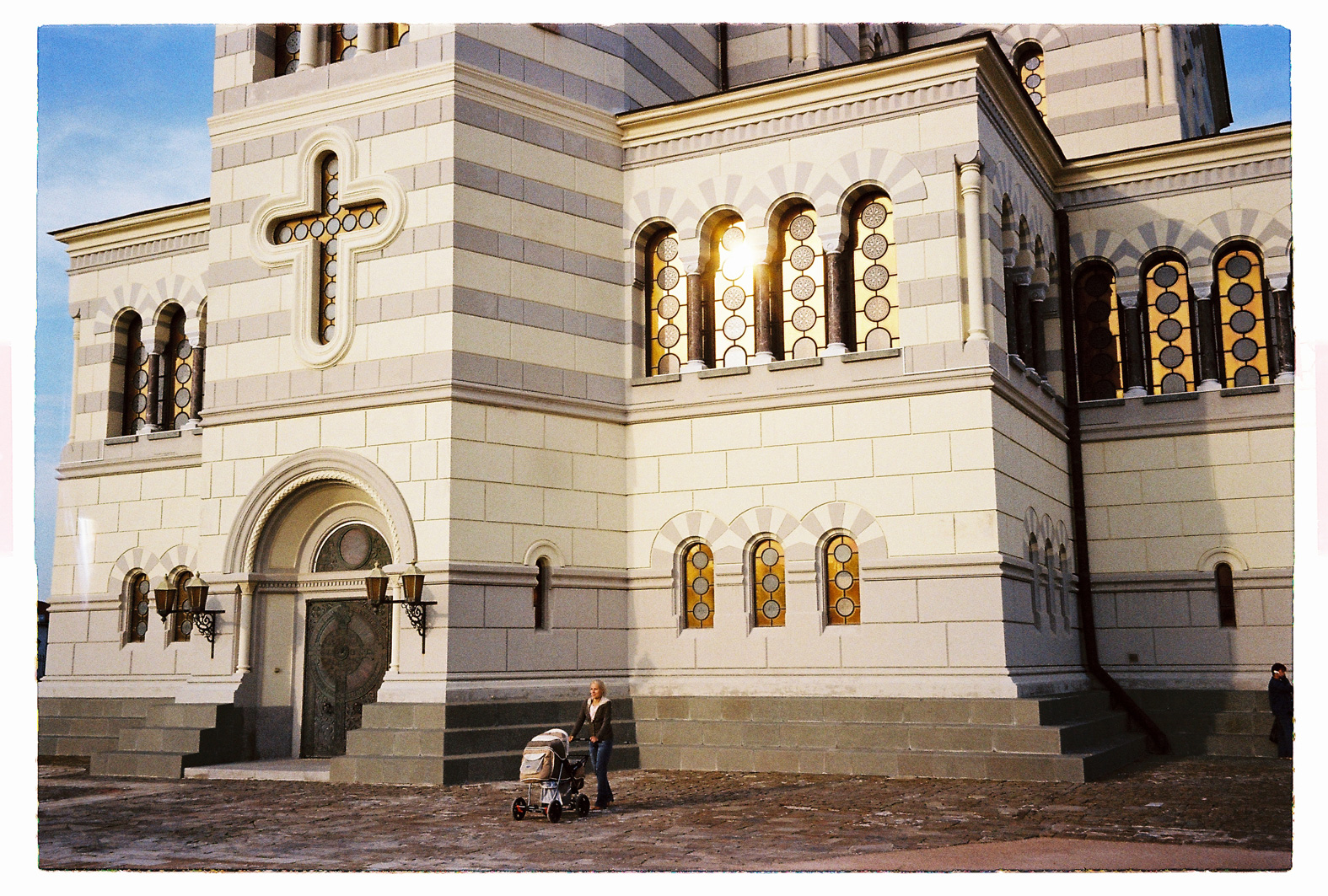 75 cm x 115 cm - Pigment Ink Prints Portfolio - Edition of 5