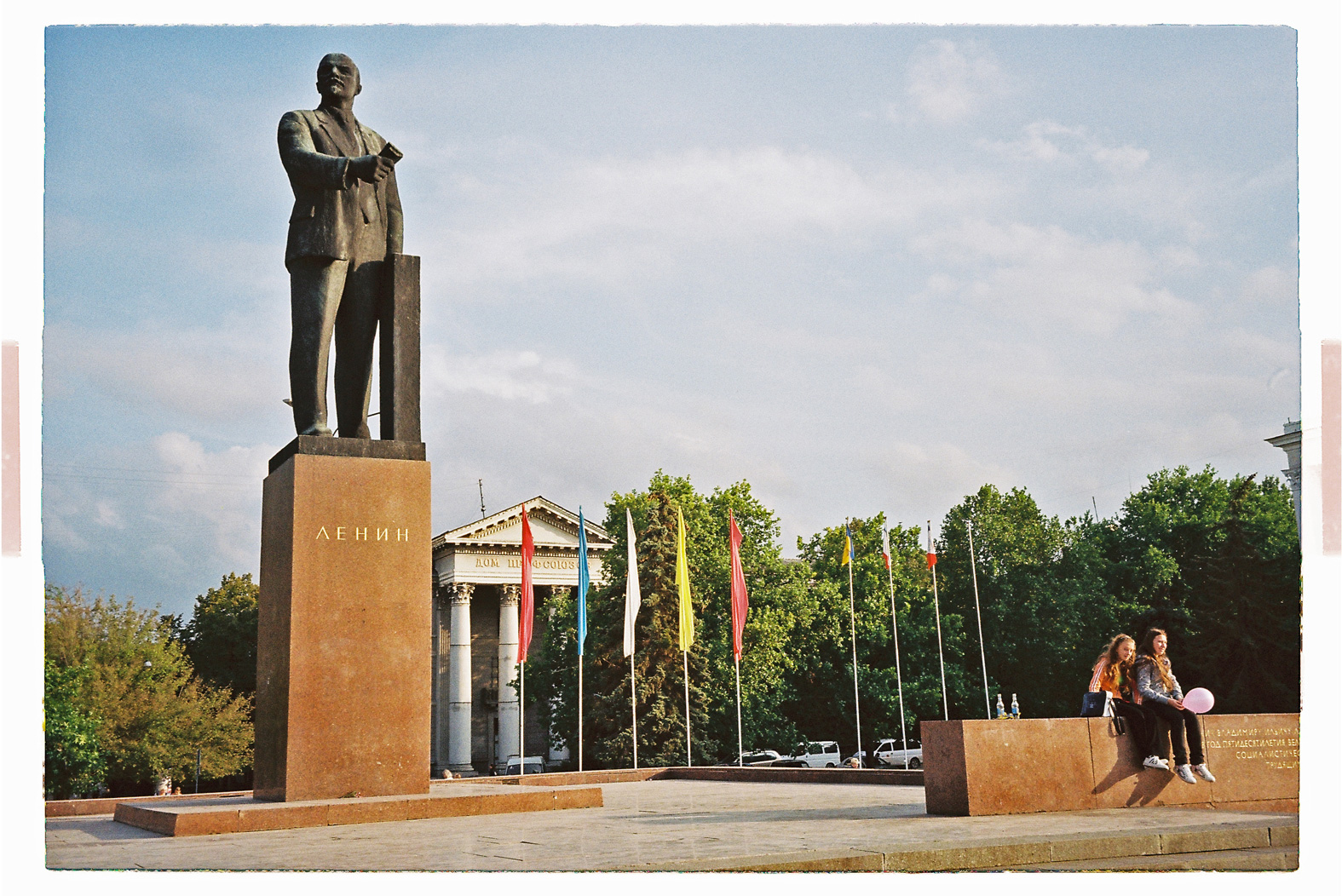 75 cm x 115 cm - Pigment Ink Prints Portfolio - Edition of 5