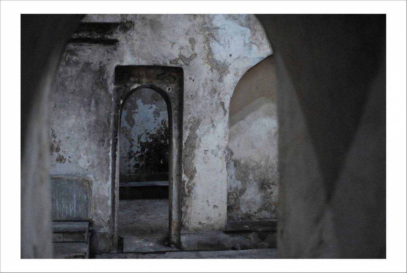 Mustafa pasha hamam 003 - 70 x 100 cm Pigment Prints Edition of 5