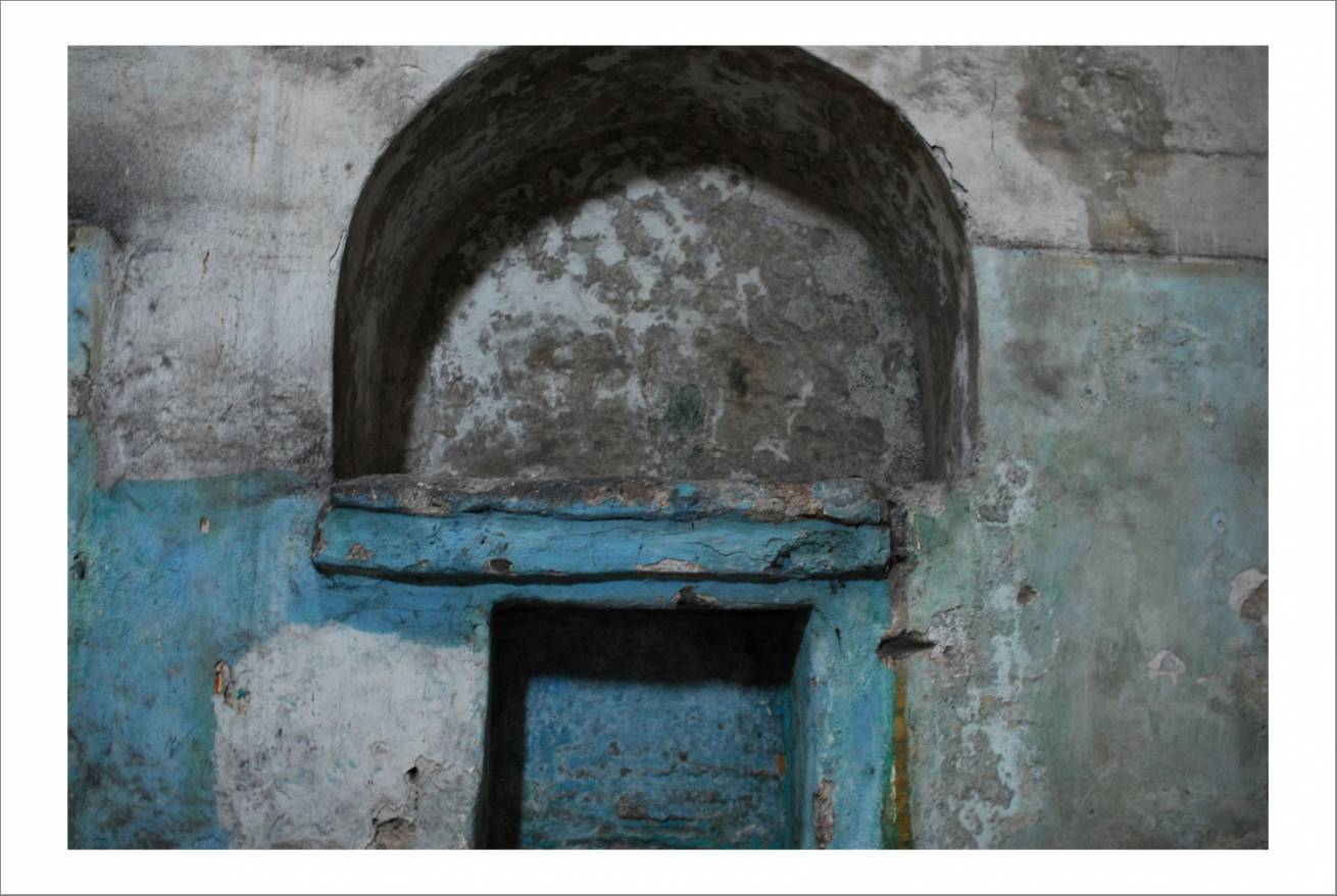 70 x 100 cm Pigment Prints Edition of 5