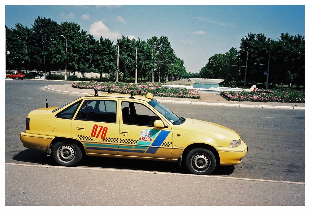 Odessa 049 - Two Photographs in 75 x 100 cm C Type Prints / Edition of 5