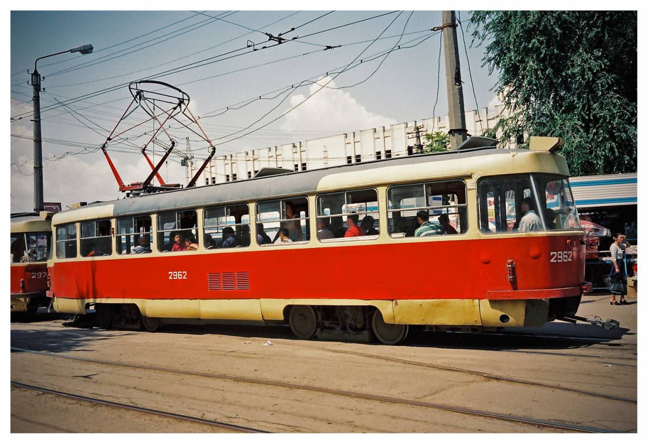 Odessa 056 - Two Photographs in 75 x 100 cm C Type Prints / Edition of 5