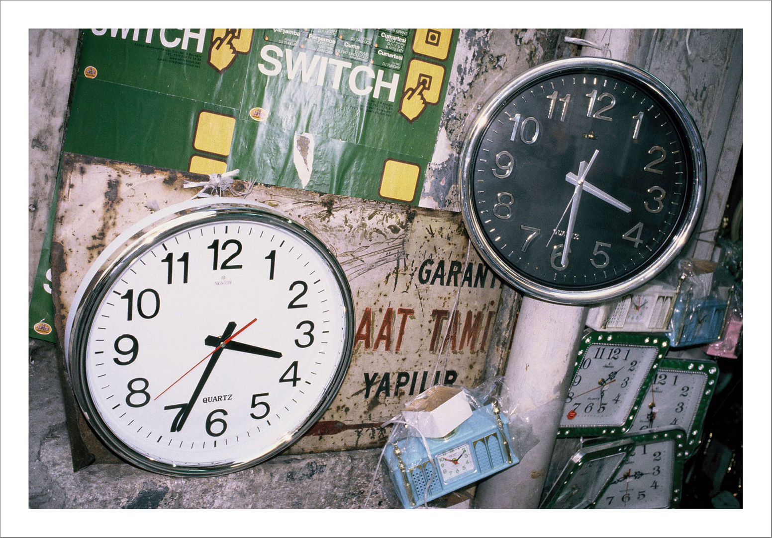 13 x 15 cm Postcard Size Prints compiled in a Box