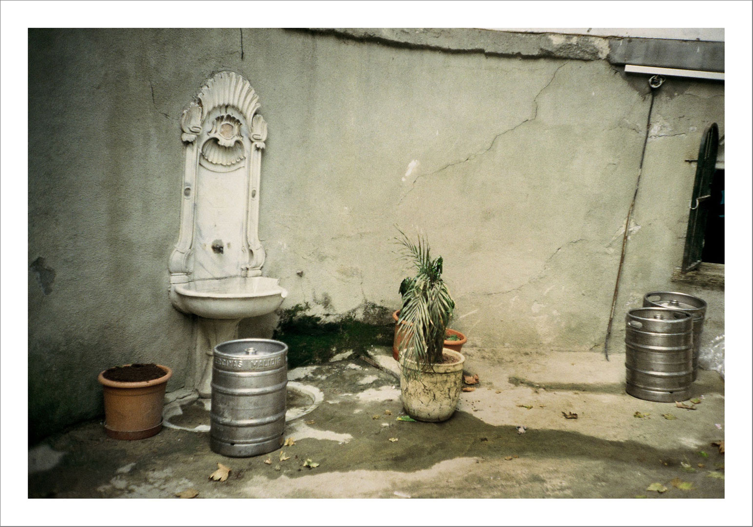 13 x 15 cm Postcard Size Prints compiled in a Box