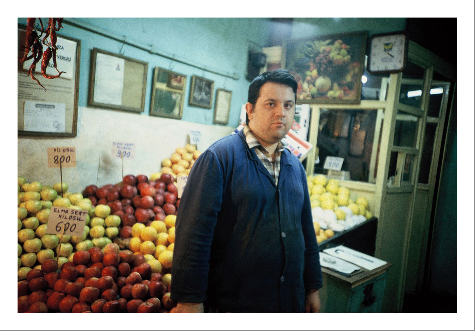 13 x 15 cm Postcard Size Prints compiled in a Box