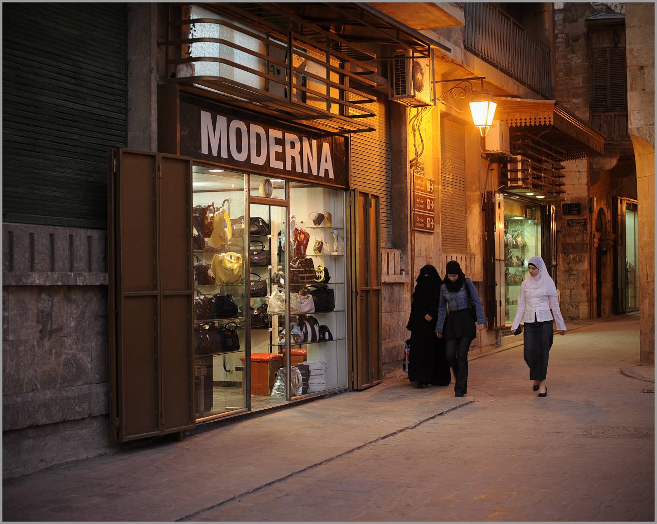 Two days damascus one day haleppo 043